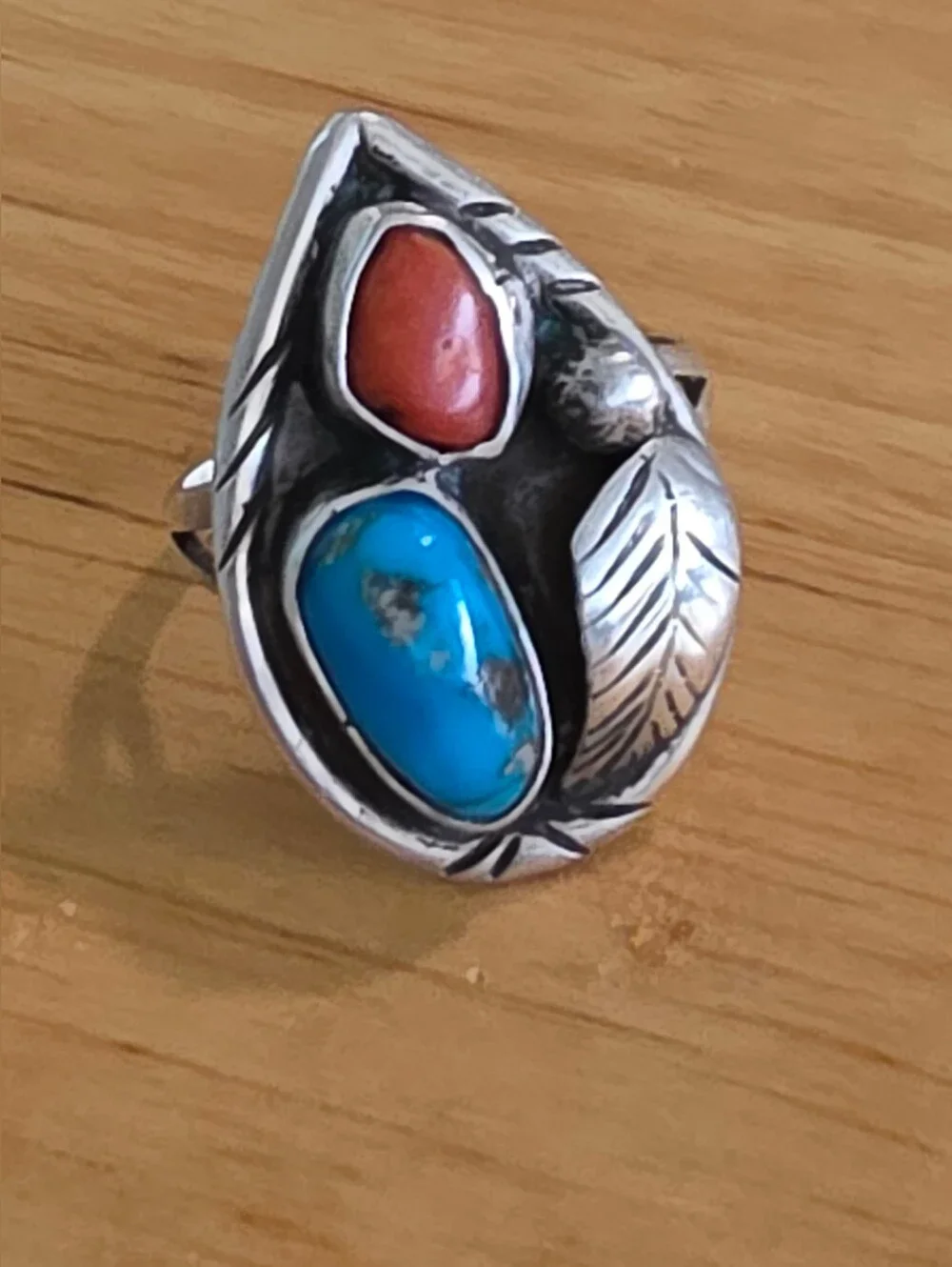 SEBASTIAN DESIGNER VINTAGE NAVAJO, STERLING SILVER TURQUOISE AND CORAL RING SZ 9